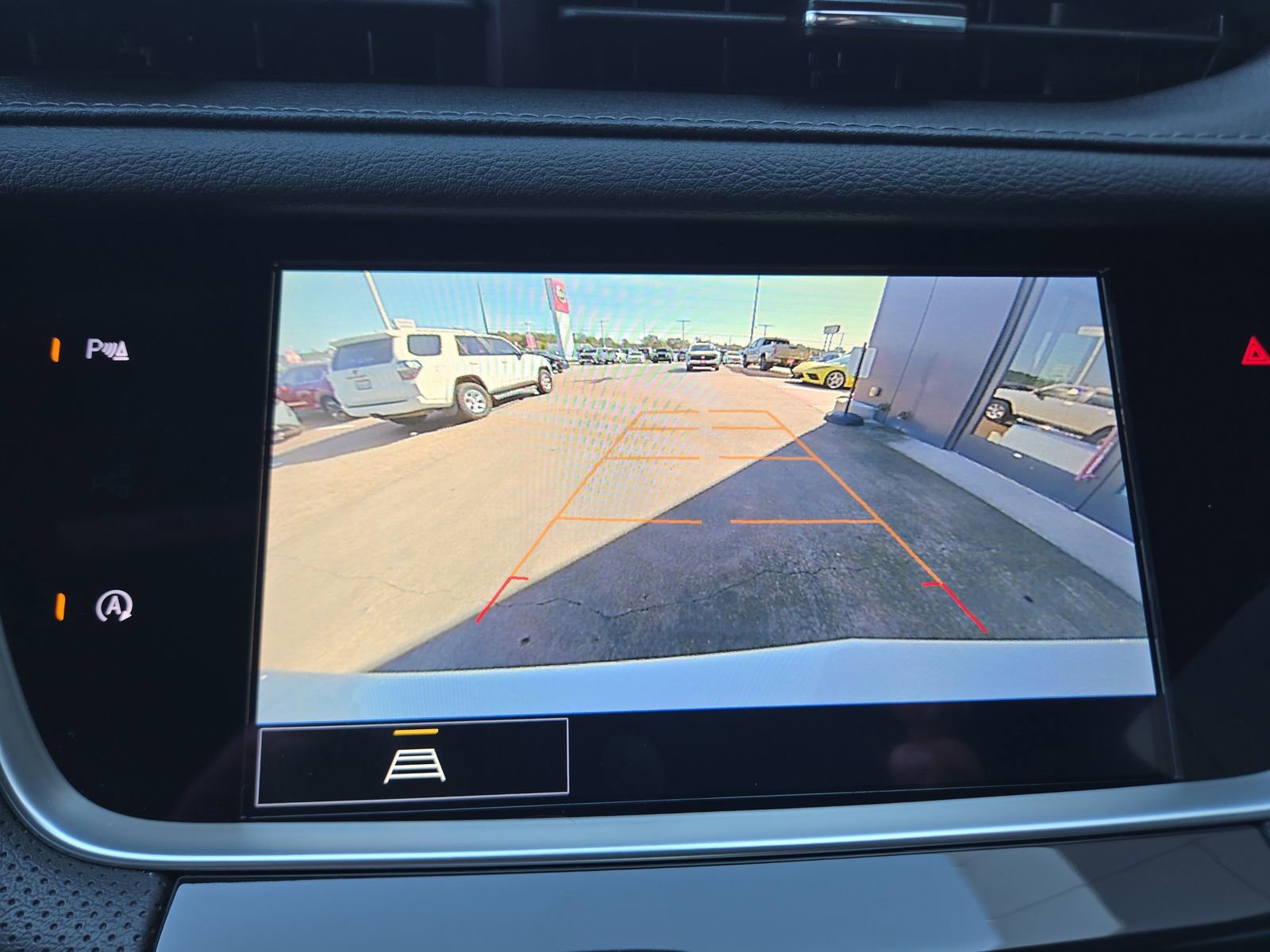 Used 2024 Cadillac XT5 Luxury image 24