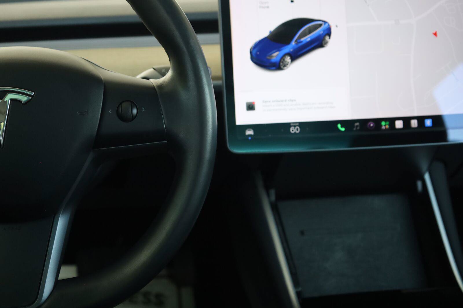 Used 2018 Tesla Model 3 Long Range RWD image 33