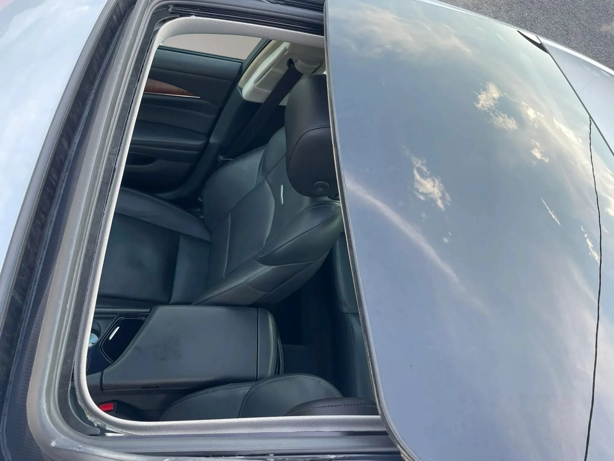 Used 2019 Cadillac CTS Luxury RWD image 19