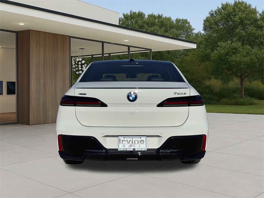 New 2026 BMW 750e xDrive w/ Premium Package image 9