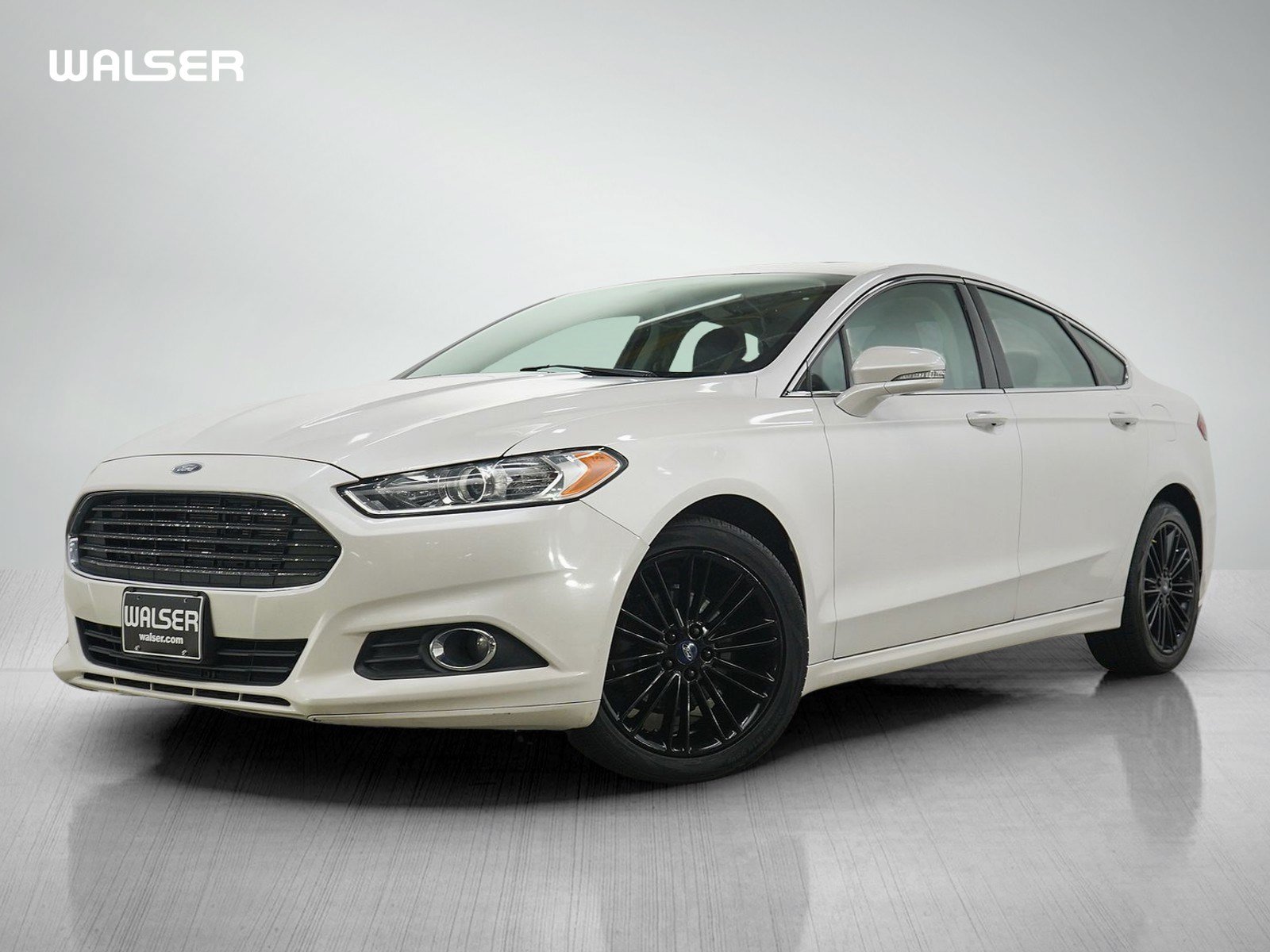 Used 2014 Ford Fusion SE w/ Equipment Group 202A FWD image 1