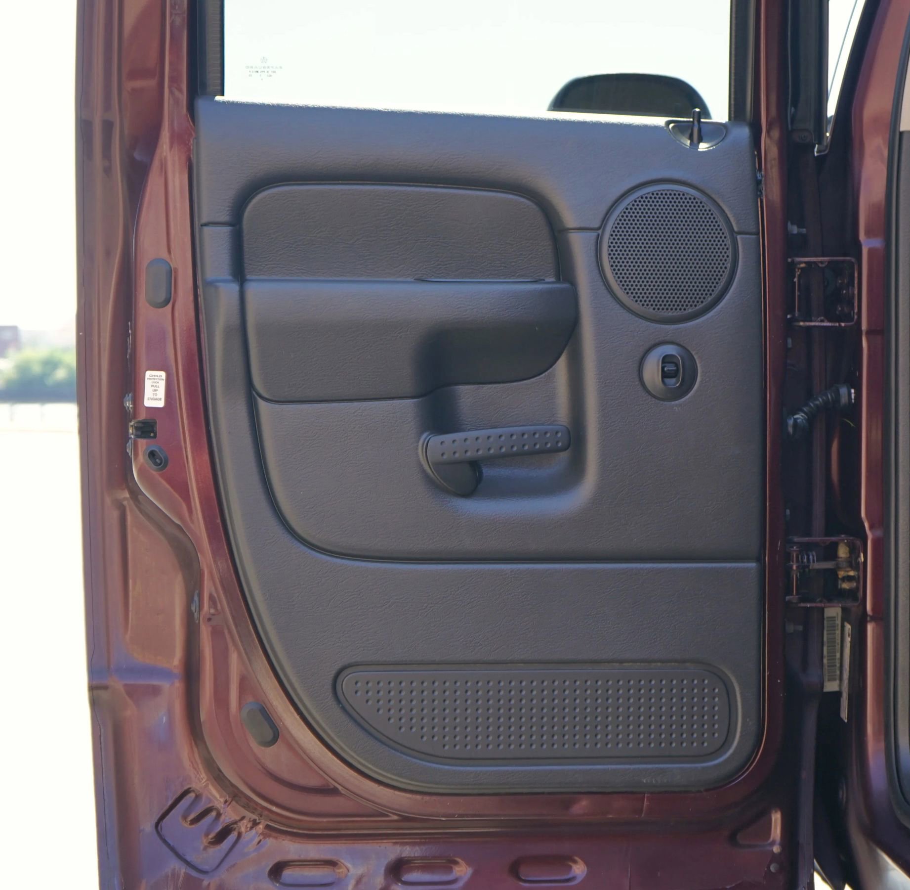 Used 2005 Dodge Ram 1500 Truck SLT image 31