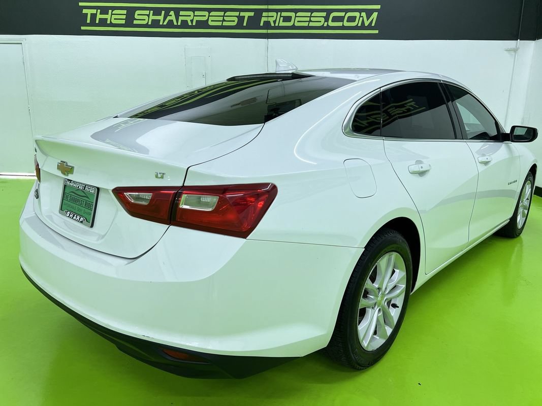 Used 2018 Chevrolet Malibu LT FWD image 10