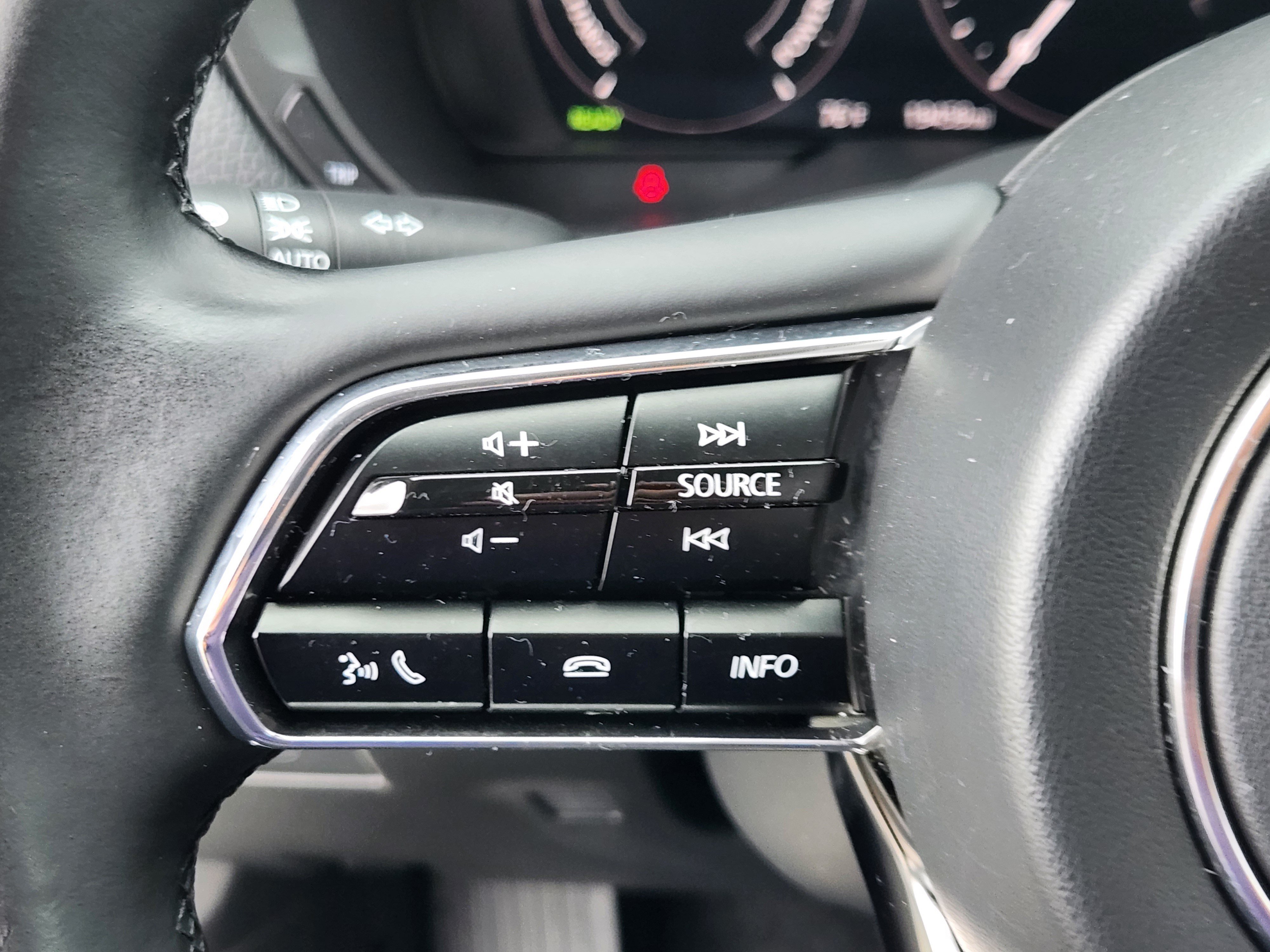 Certified 2024 MAZDA CX-90 Plug-In Hybrid w/ Preferred AWD/4WD image 25
