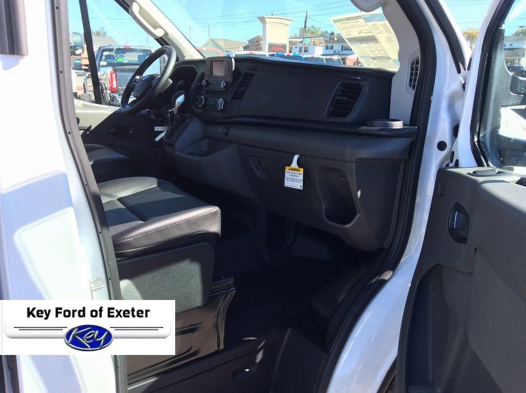 New 2025 Ford Transit 250 148 Medium Roof Extended AWD image 27