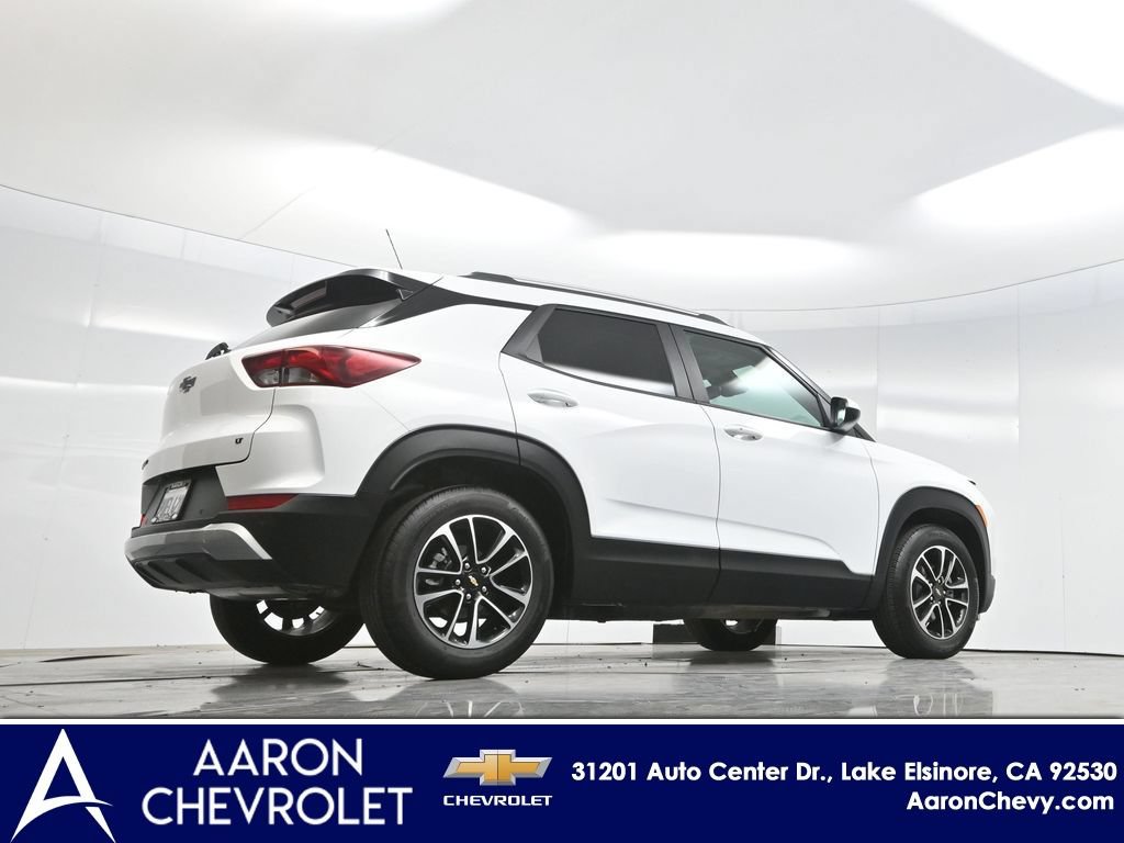 New 2025 Chevrolet TrailBlazer LT w/ Convenience Package FWD image 61