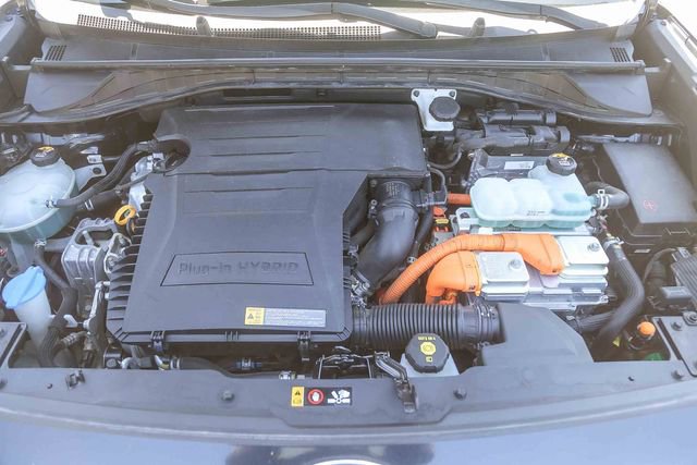 Used 2019 Kia Niro EX image 28
