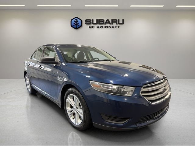 Used 2017 Ford Taurus SE image 7