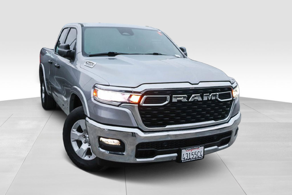 Used 2025 RAM 1500 Big Horn AWD/4WD image 2