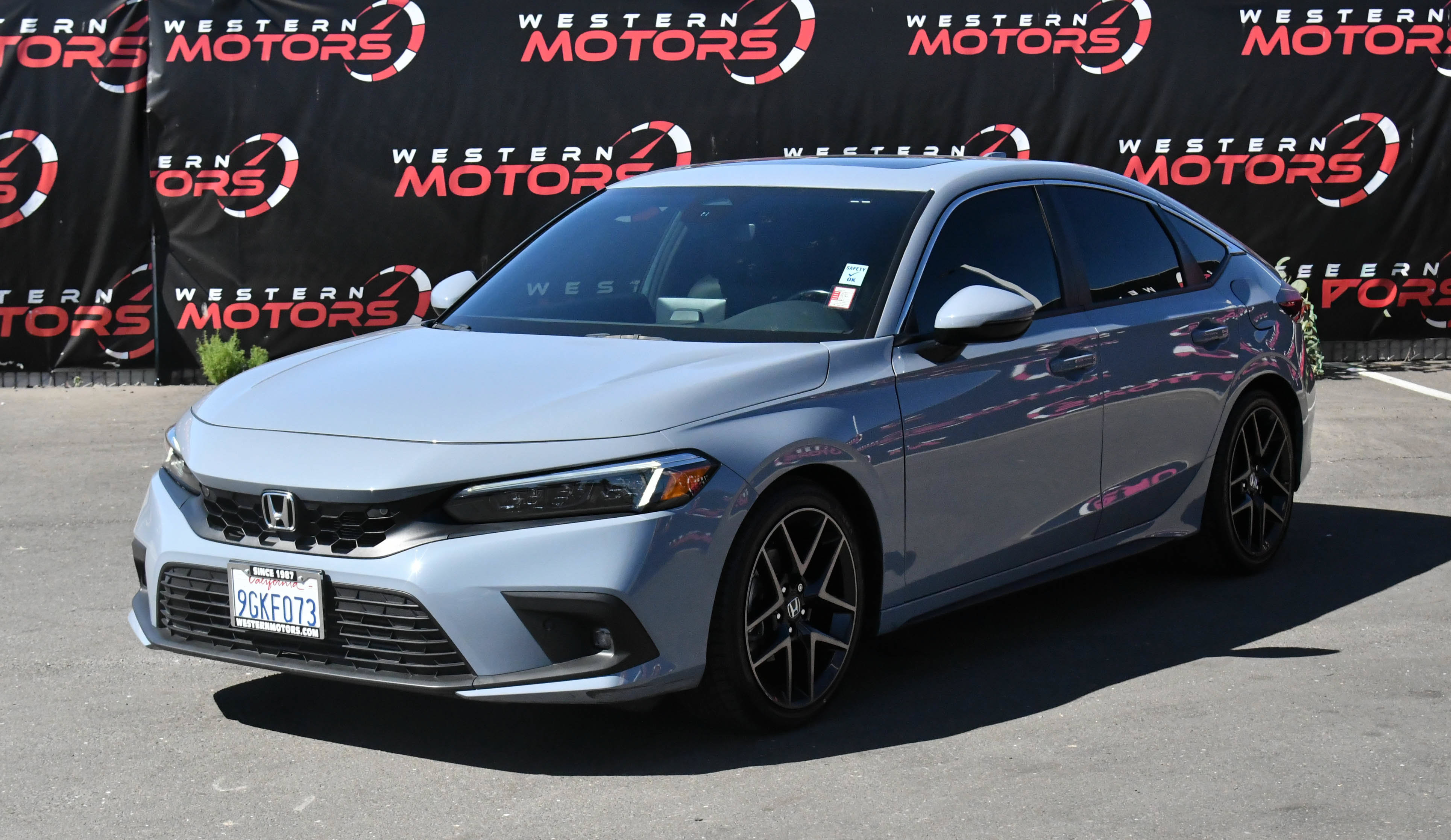 Used 2023 Honda Civic Sport Touring image 3