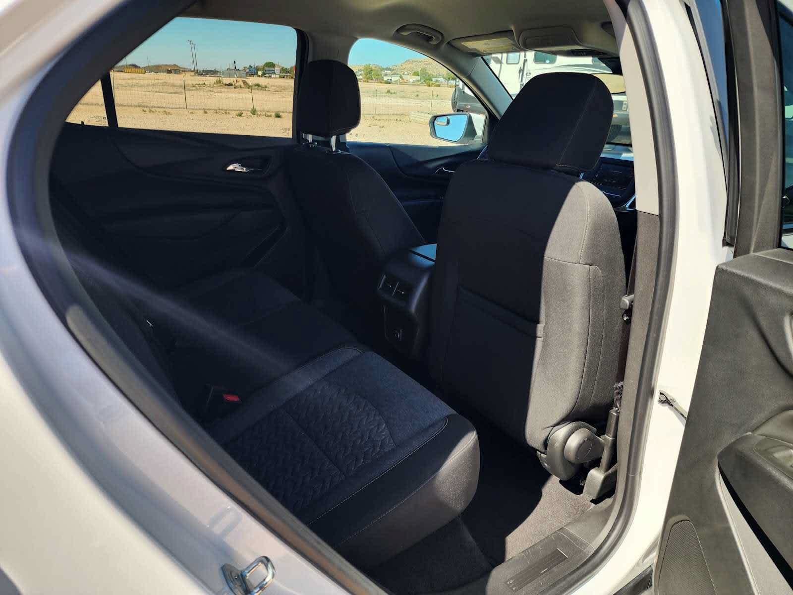 Used 2022 Chevrolet Equinox LT FWD image 13