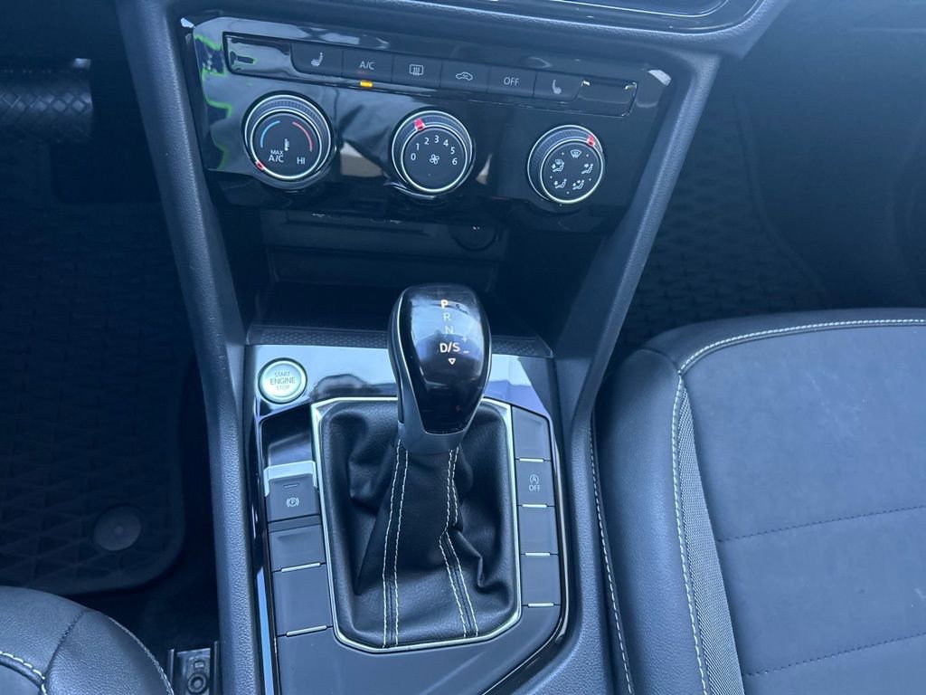 Certified 2023 Volkswagen Taos SE image 59