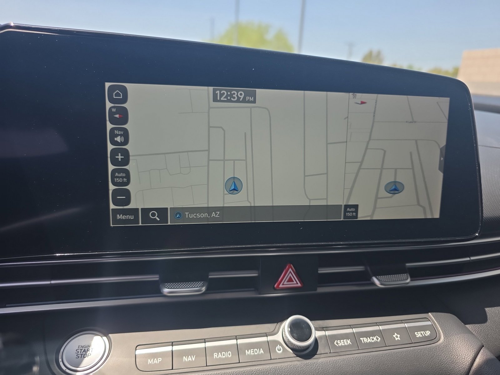 Used 2024 Hyundai Elantra SEL FWD image 28