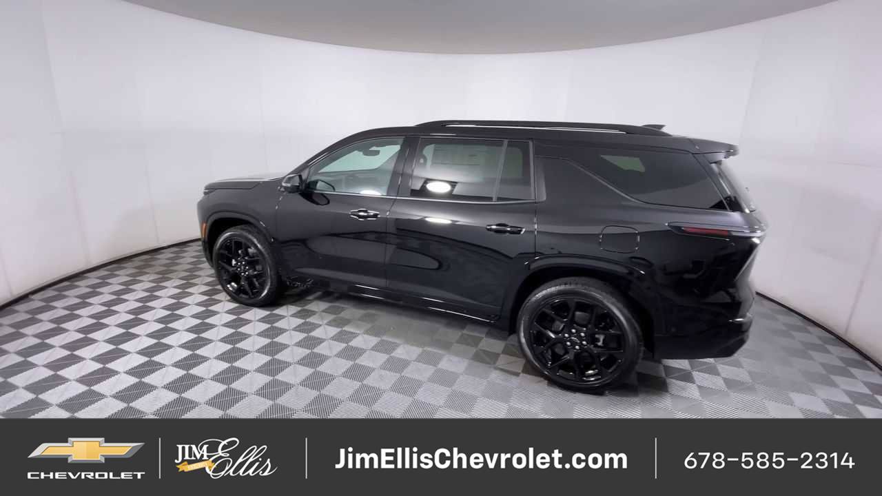 New 2026 Chevrolet Traverse RS w/ LPO, Floor Liner Package AWD/4WD image 7