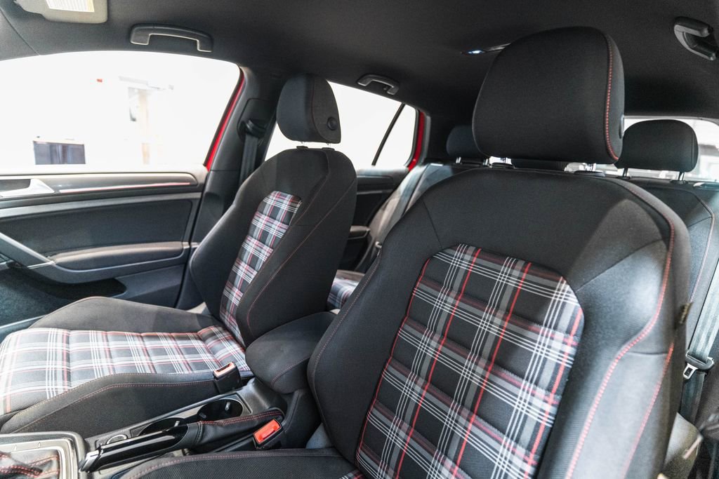 Used 2020 Volkswagen GTI S FWD image 6