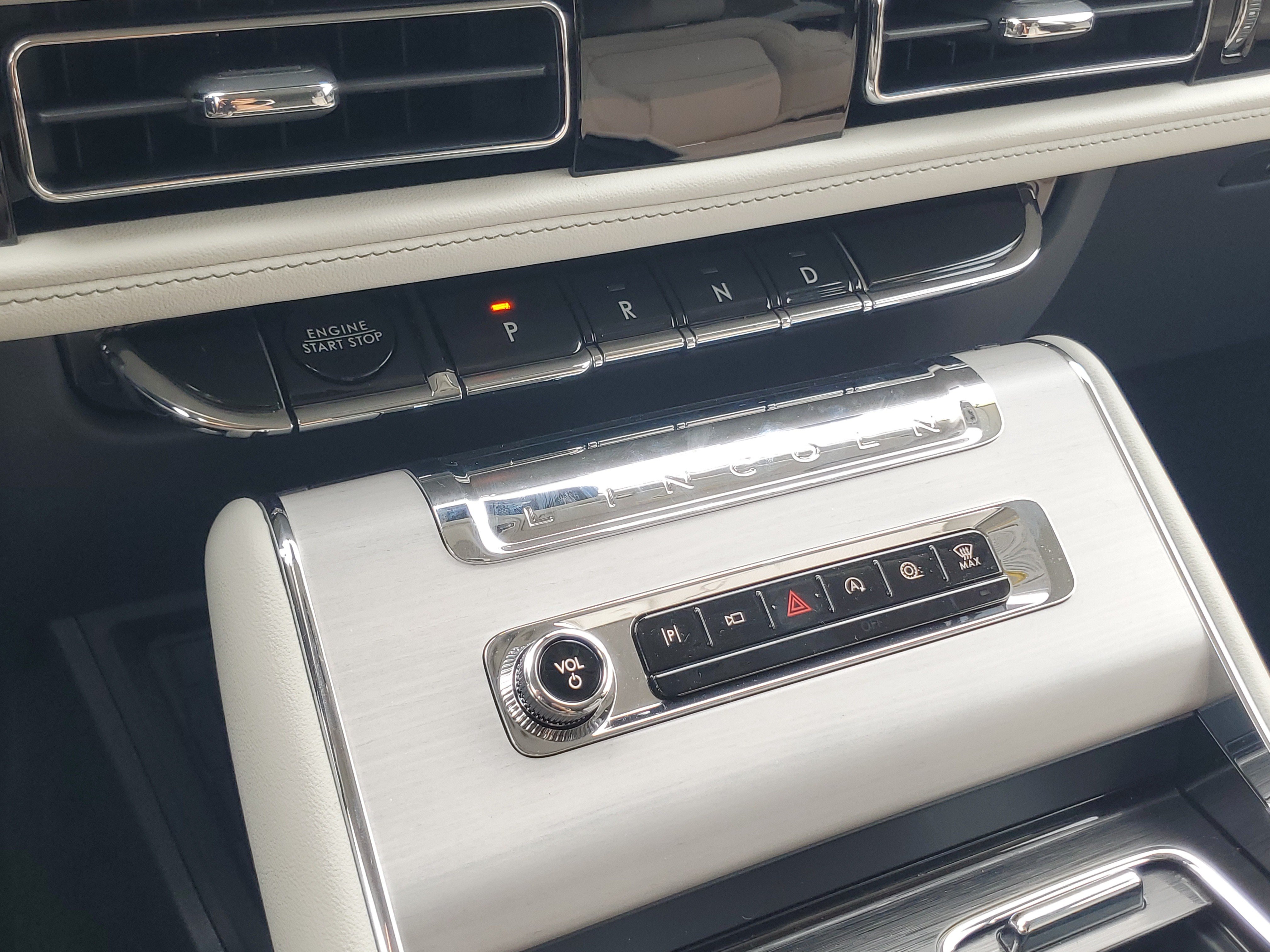New 2026 Lincoln Aviator Reserve AWD/4WD image 21