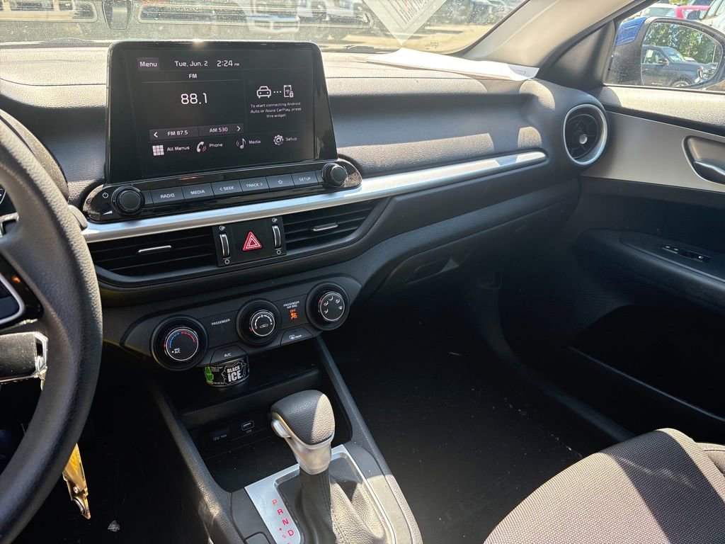 Used 2023 Kia Forte LXS FWD image 19