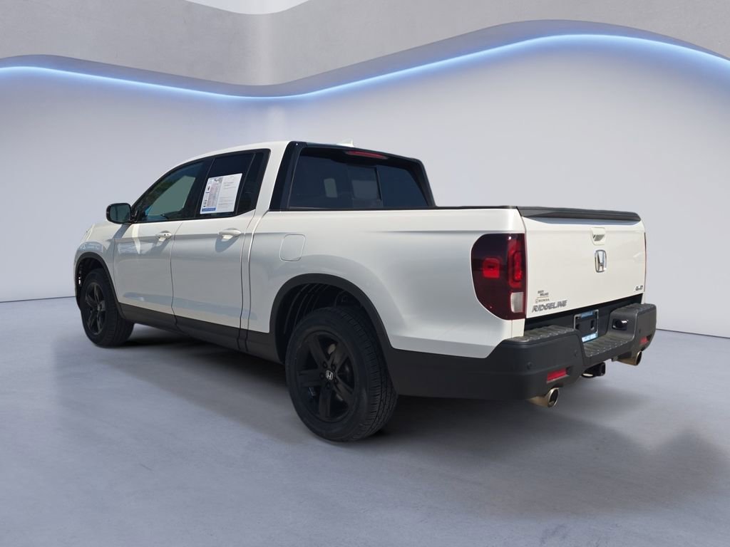 Used 2023 Honda Ridgeline Black Edition image 3