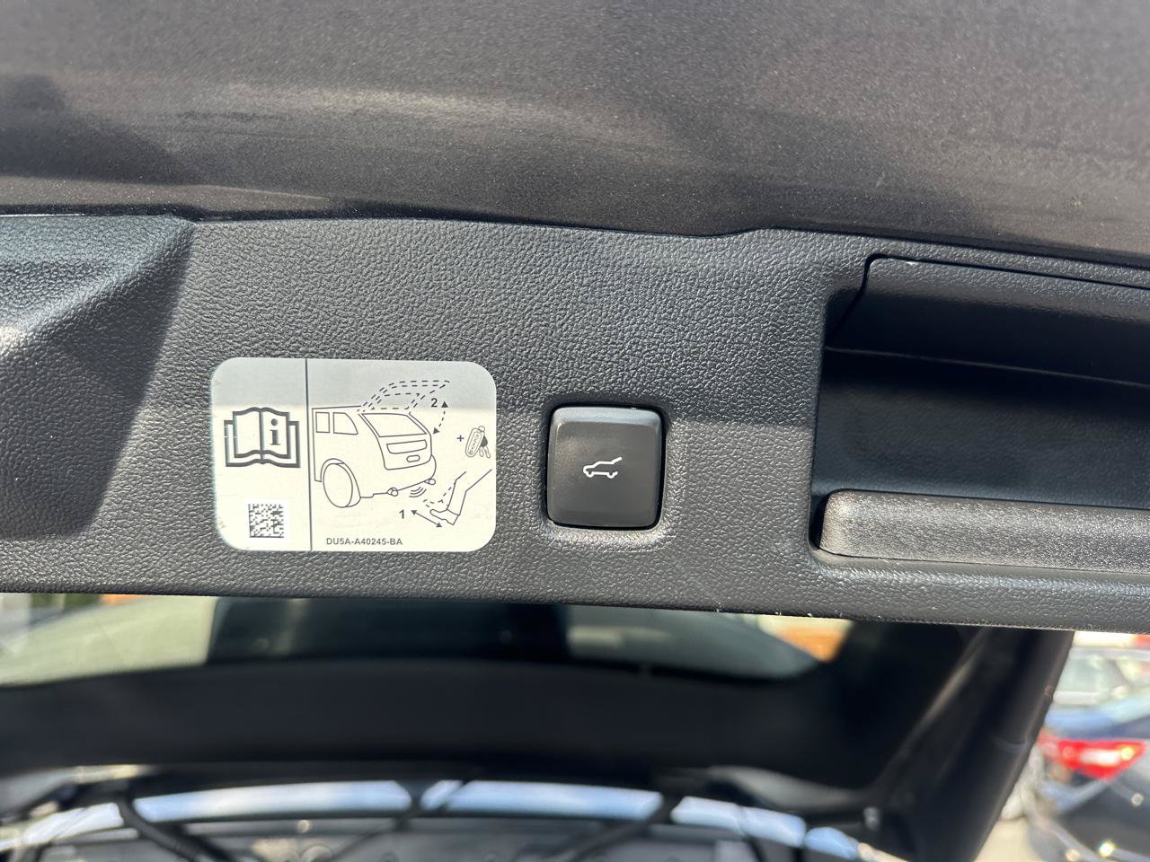Used 2020 Ford Escape SEL AWD/4WD image 21