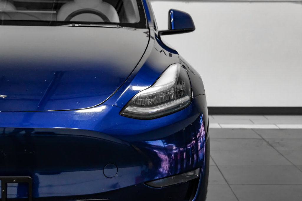 Used 2023 Tesla Model Y Long Range AWD/4WD image 54