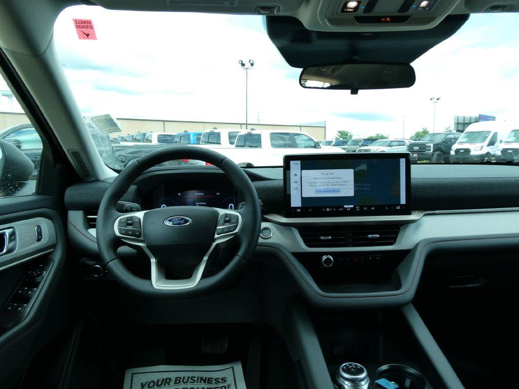 New 2026 Ford Explorer Active AWD/4WD image 17