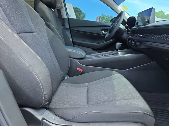 Used 2023 Honda Accord EX image 32