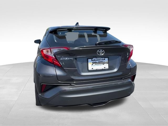 Used 2021 Toyota C-HR LE FWD image 4