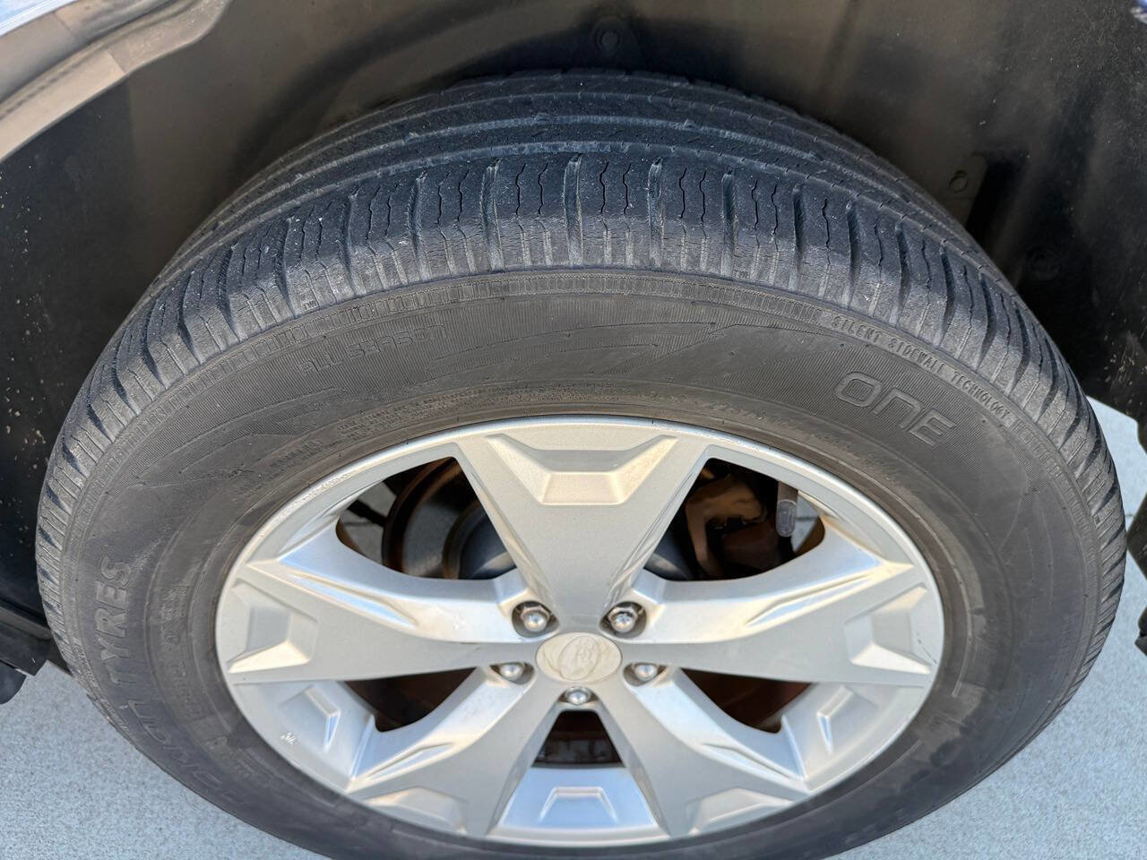 Used 2015 Subaru Forester 2.5i Limited image 13