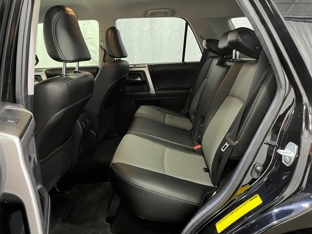 Used 2017 Toyota 4Runner SR5 Premium AWD/4WD image 11