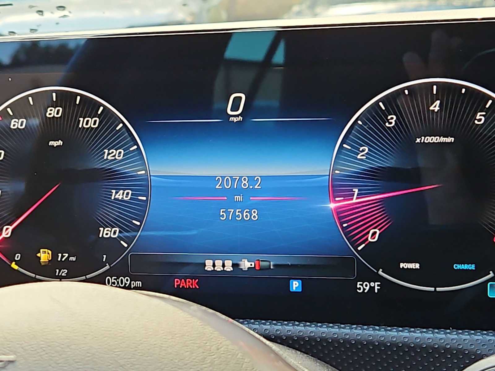 Used 2025 Mercedes-Benz CLA 250 image 31