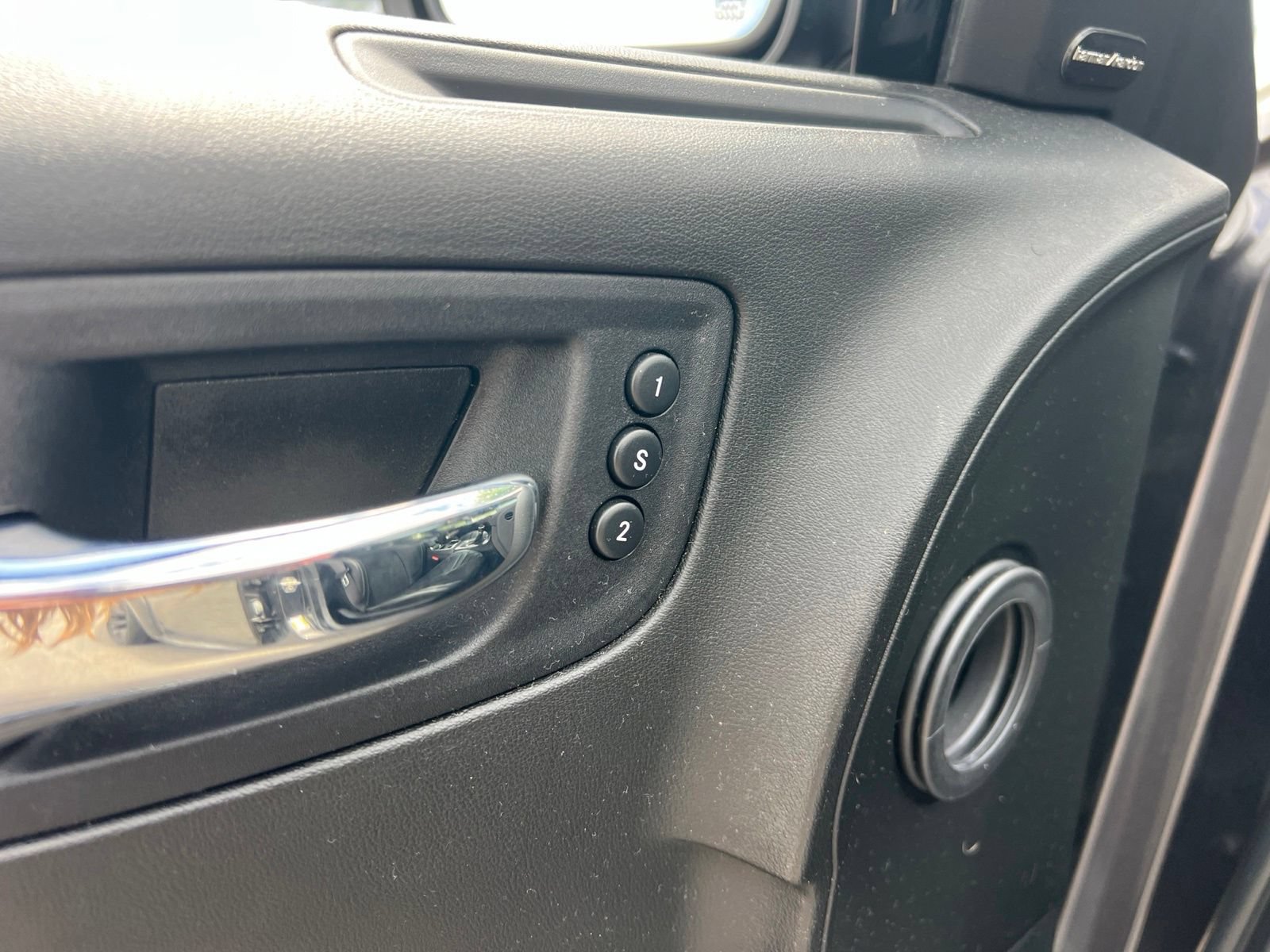 Used 2022 Dodge Charger SRT Hellcat w/ Harman/Kardon Audio Group RWD image 28