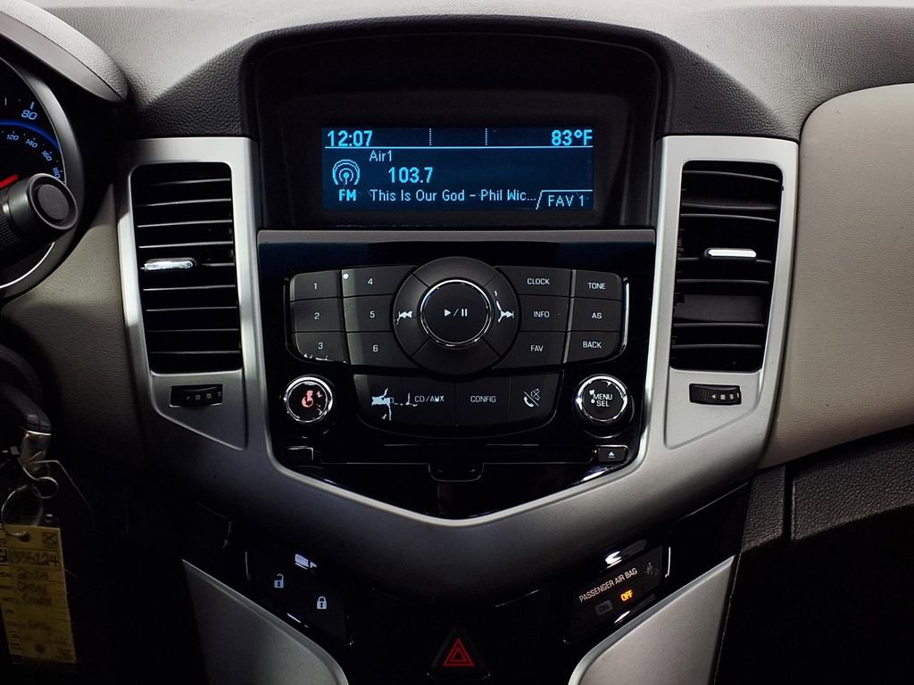 Used 2014 Chevrolet Cruze LS FWD image 22