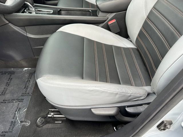 Certified 2023 Nissan Kicks SR w/ SR Premium Package image 23