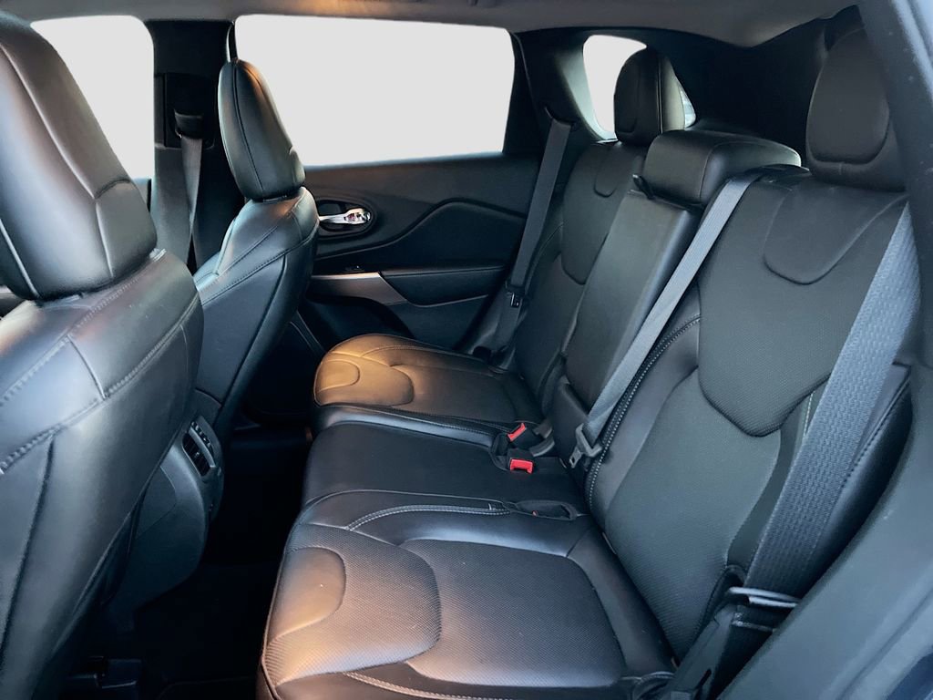 Used 2021 Jeep Cherokee Limited w/ Elite Package image 25