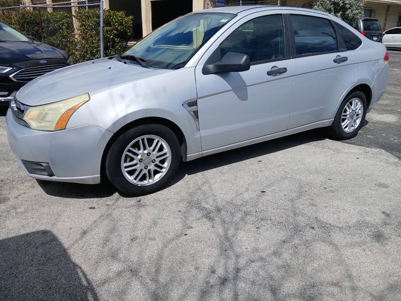 Used 2008 Ford Focus SE