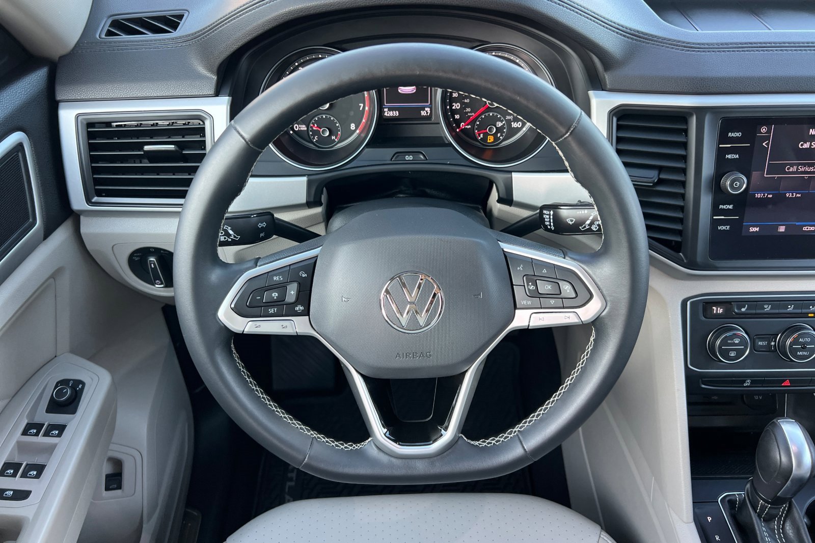 Used 2021 Volkswagen Atlas SE image 14