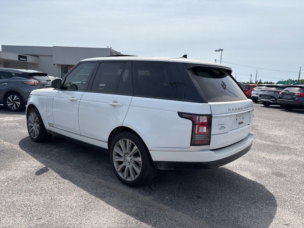 Used 2016 Land Rover Range Rover Supercharged AWD/4WD image 4