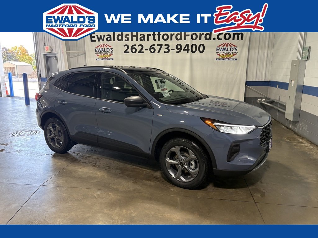 New 2026 Ford Escape ST-Line w/ Tech Pack #1