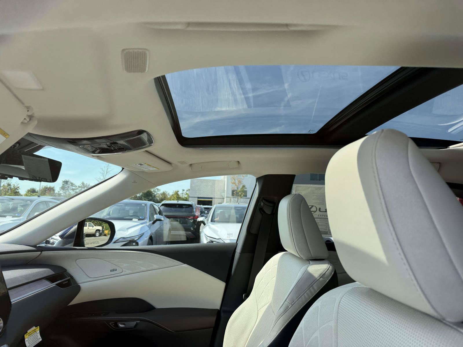 New 2026 Lexus RX 350 AWD w/ Convenience Package image 16