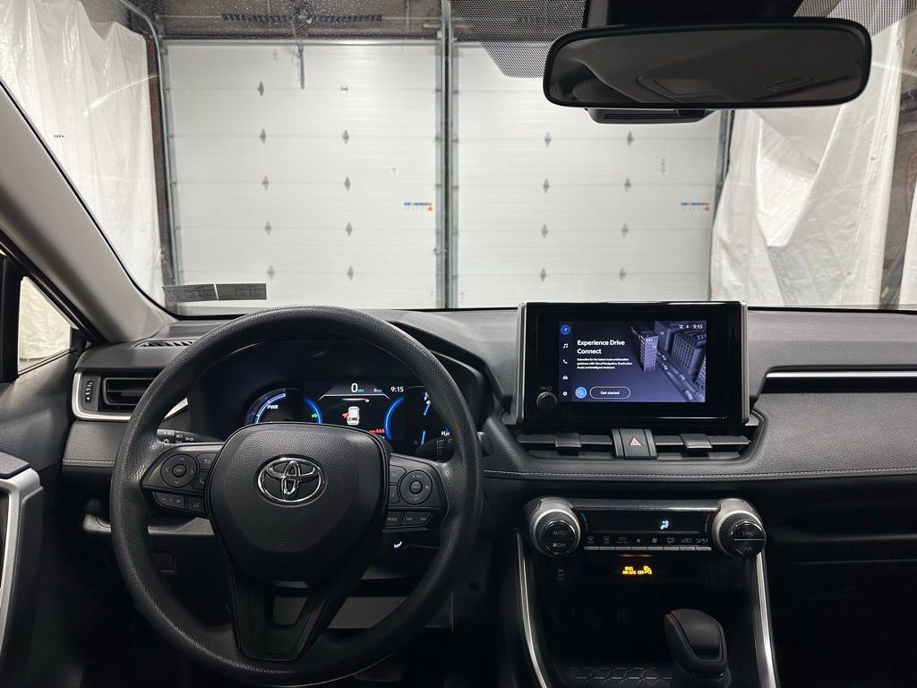 Used 2025 Toyota RAV4 LE image 16