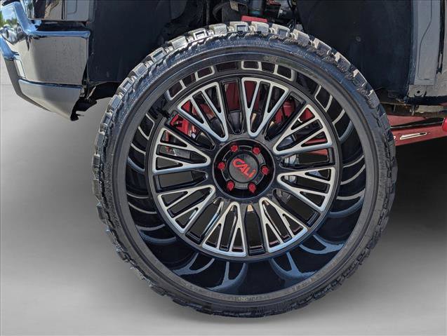 Used 2023 GMC Sierra 1500 AT4 AWD/4WD image 9