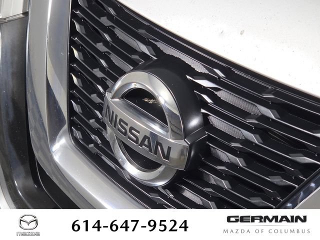 Used 2017 Nissan Rogue S w/ S Appearance Package AWD/4WD image 13