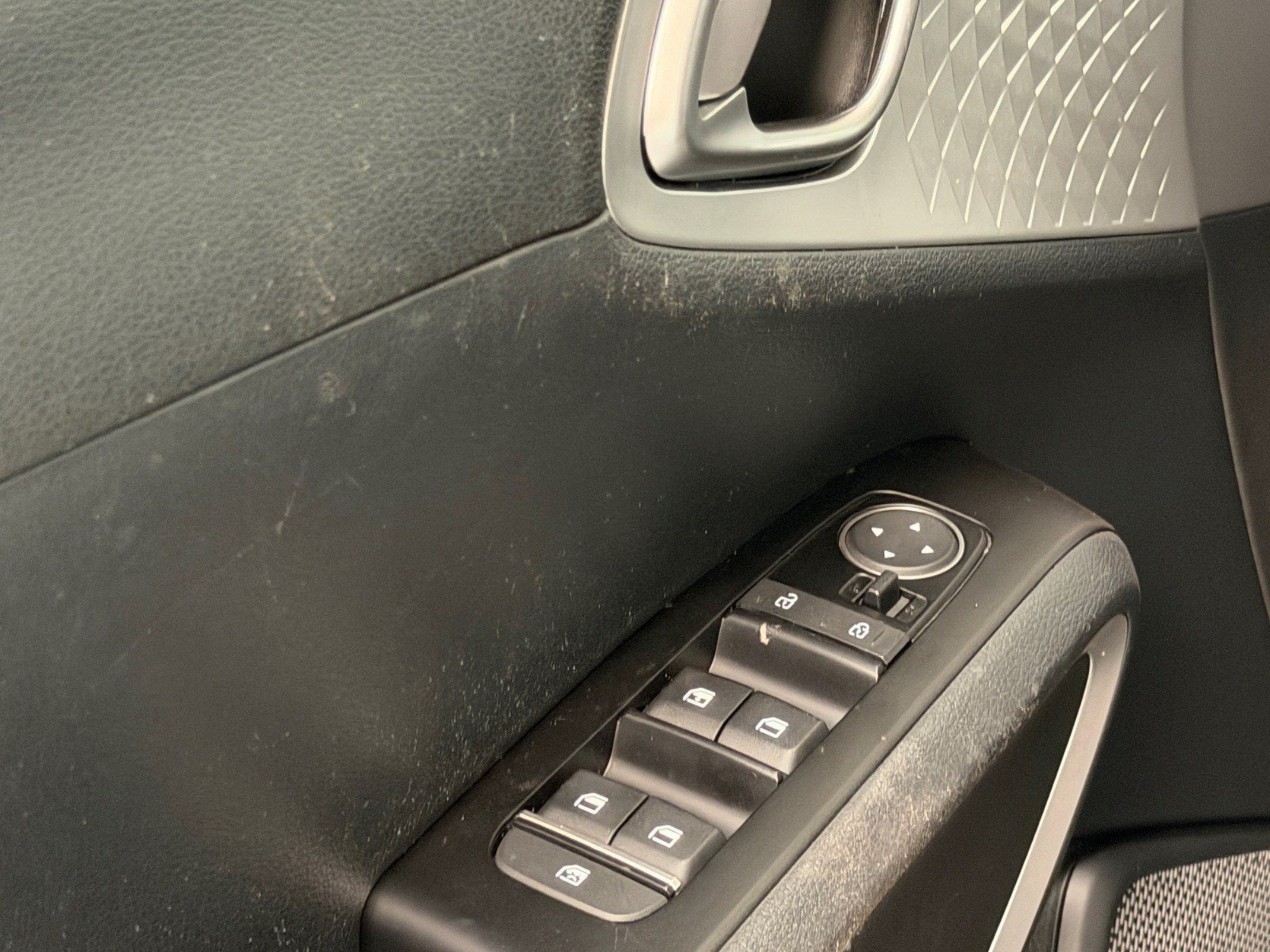 Used 2022 Kia Soul LX w/ Technology Package FWD image 7