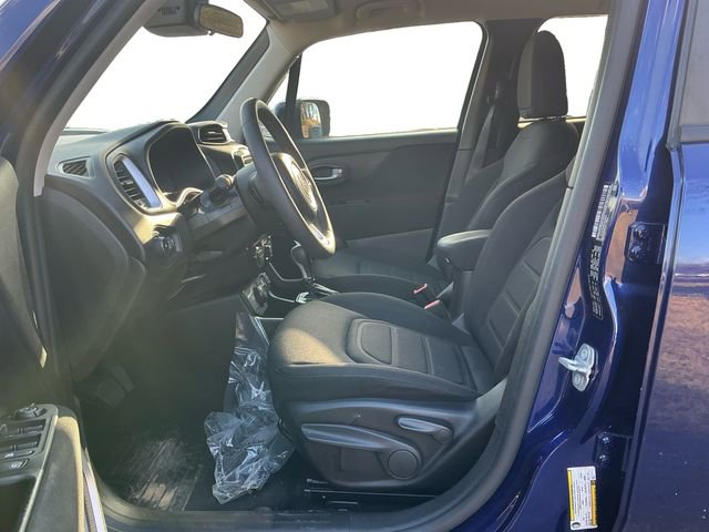 Used 2020 Jeep Renegade Latitude image 10