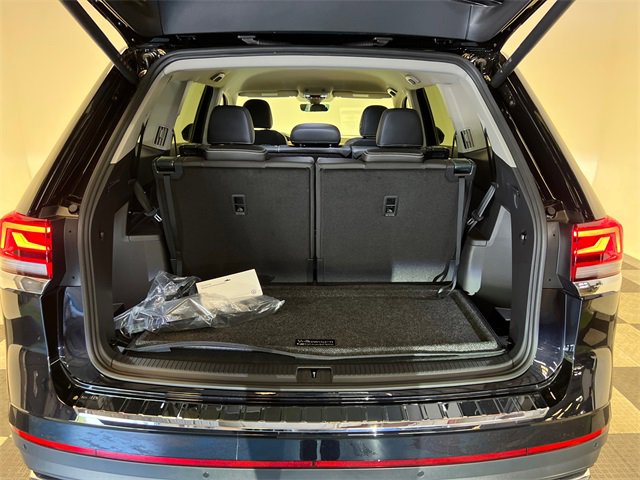 New 2026 Volkswagen Atlas SE image 5