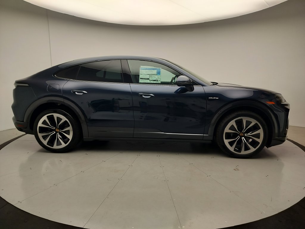 New 2026 Porsche Cayenne Electric Coupe AWD/4WD image 24
