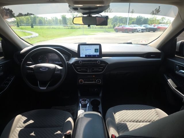 Used 2020 Ford Escape SE FWD image 19