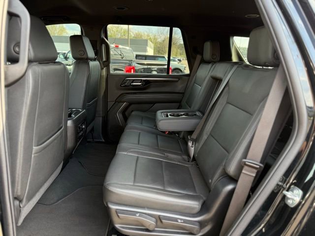 Used 2025 Chevrolet Tahoe LT AWD/4WD image 19