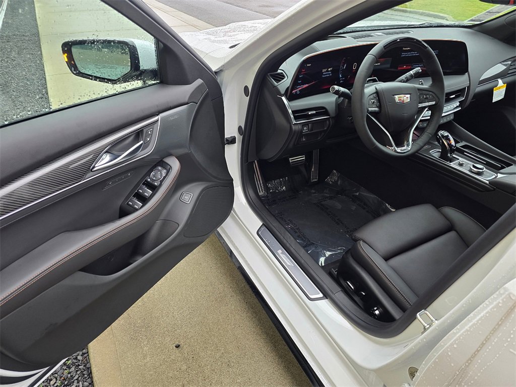 New 2026 Cadillac CT5 V w/ Technology Package image 18