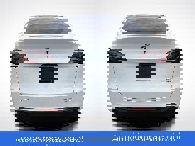 Used 2023 Tesla Model Y Long Range image 11